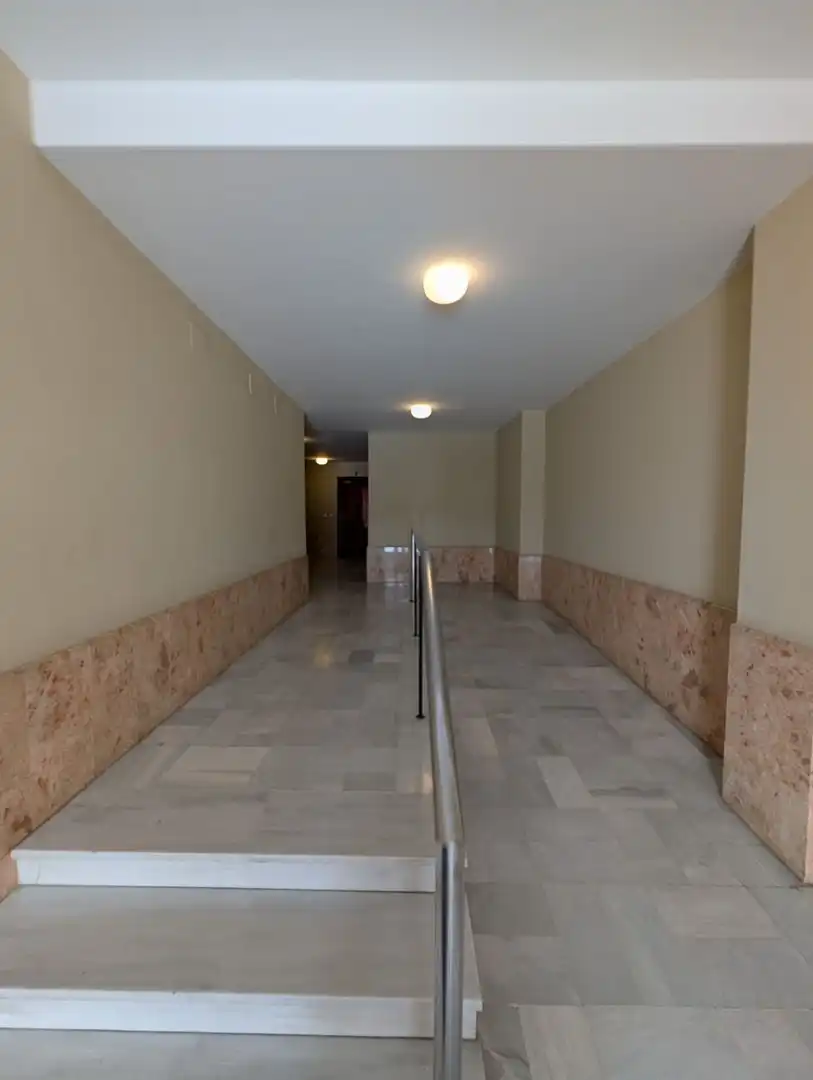 Rez-de-chaussée avec ascenseur à vendre à SAN ROQUE, imagen 2