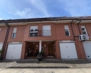 Exterior view of House or chalet for sale in Ponferrada  with Heating and Private garden