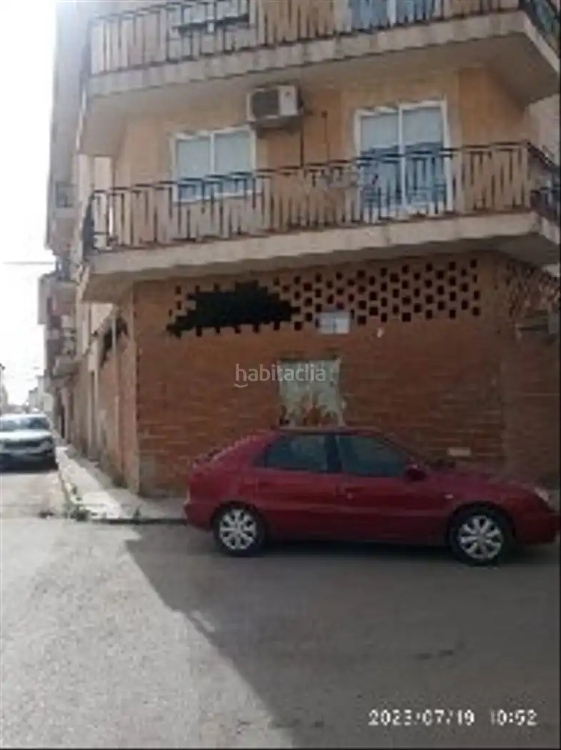 Local comercial en venda a Calle Augusto Peña 9