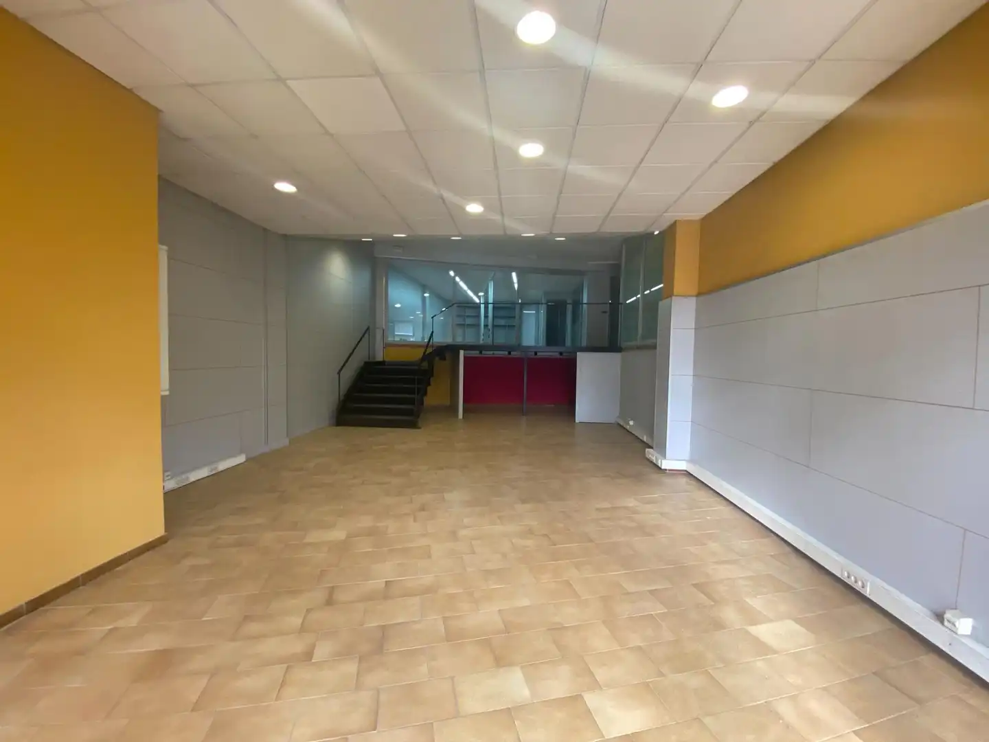 Geschaftsraum zur Miete in La Roca del Vallès