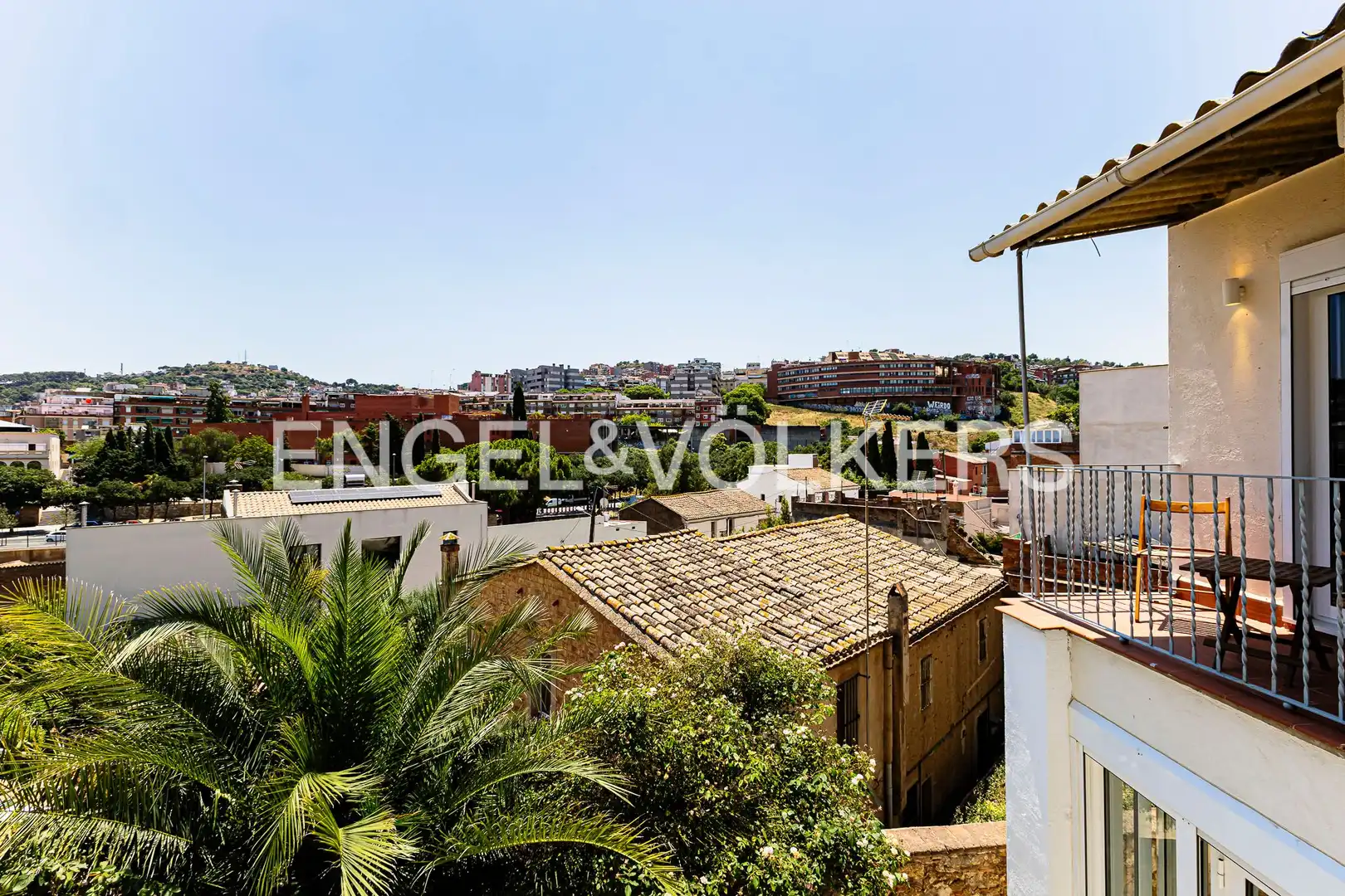 Terrassa de Finca rústica de lloguer en Barcelona amb Aire condicionat, Calefacció i Jardí privat