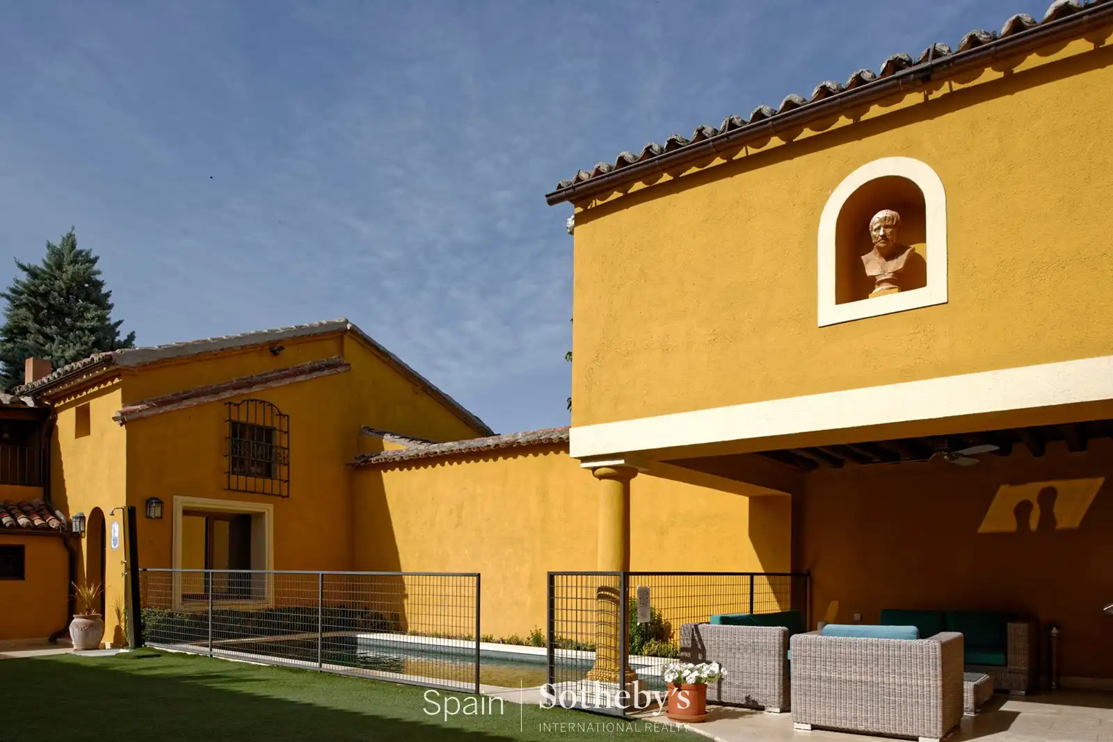 Vista exterior de Casa o chalet en venta en Las Herencias con Aire acondicionado, Calefacción y Jardín privado