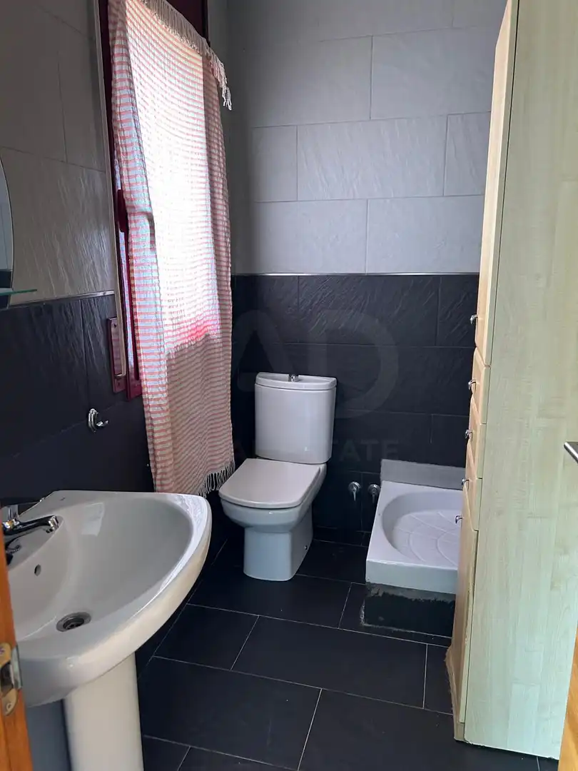 Bathroom of Flat for sale in Bonastre  with Heating and Terrace