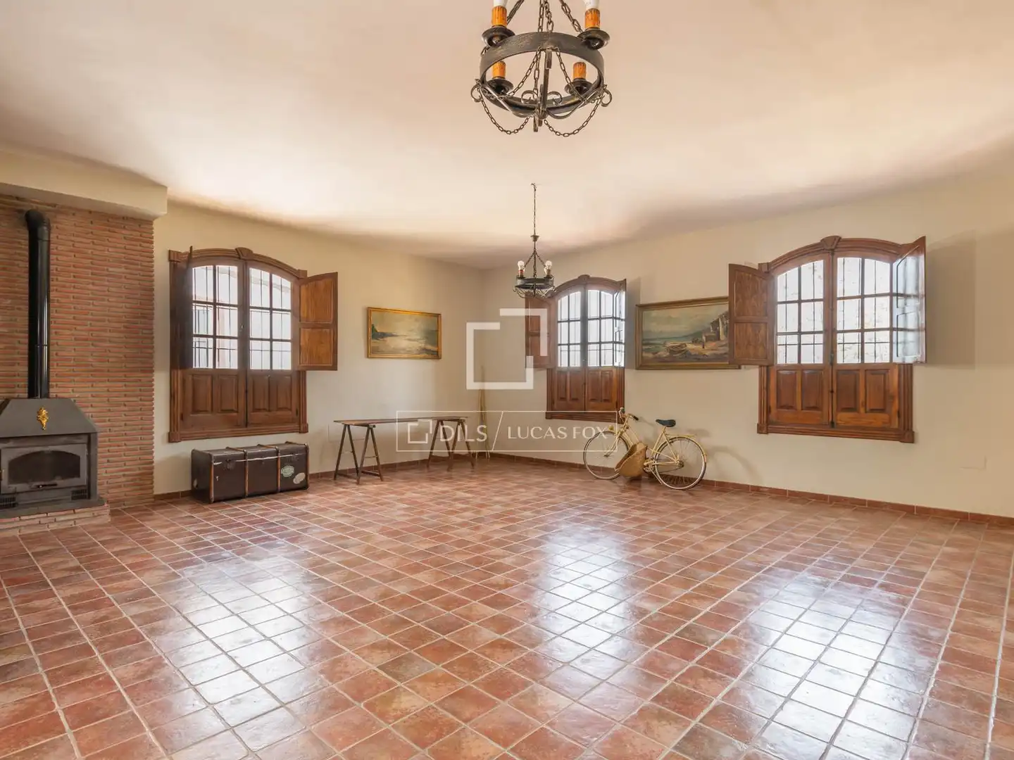 Finca rústica en venda en Málaga amb Jardí privat, Terrassa i Traster
