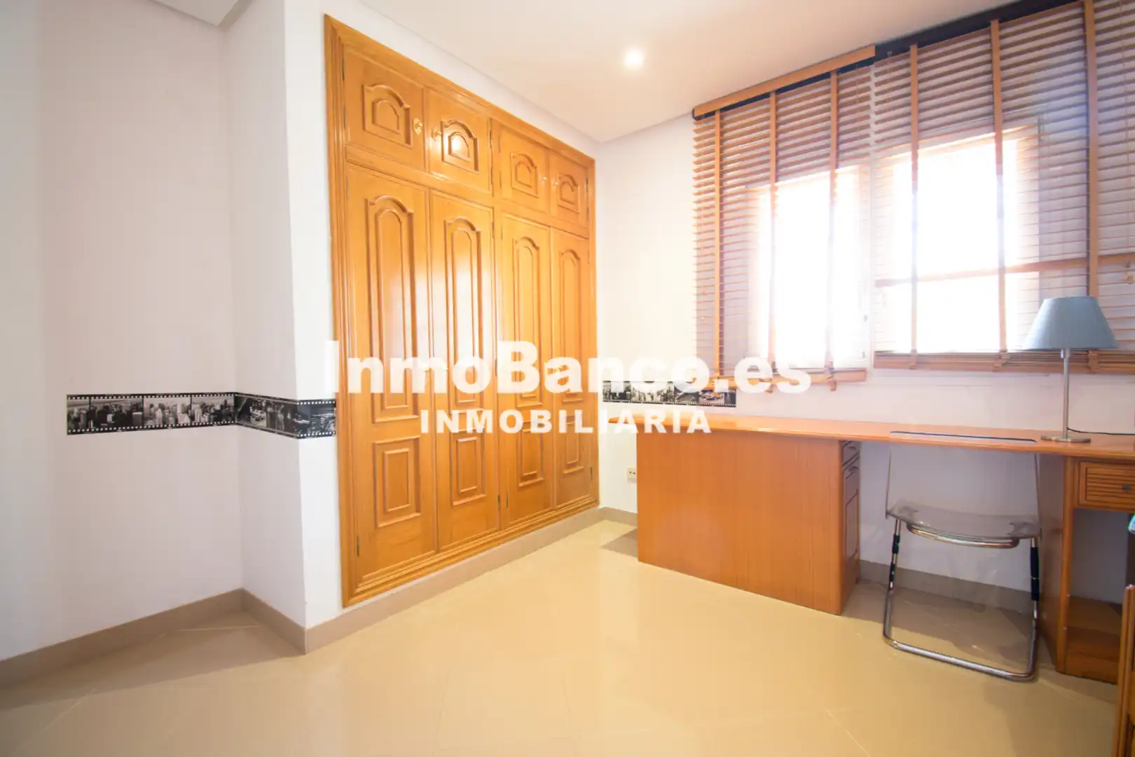 Habitación de Casa o chalet en venta en Chiva con Aire acondicionado, Calefacción y Jardín privado