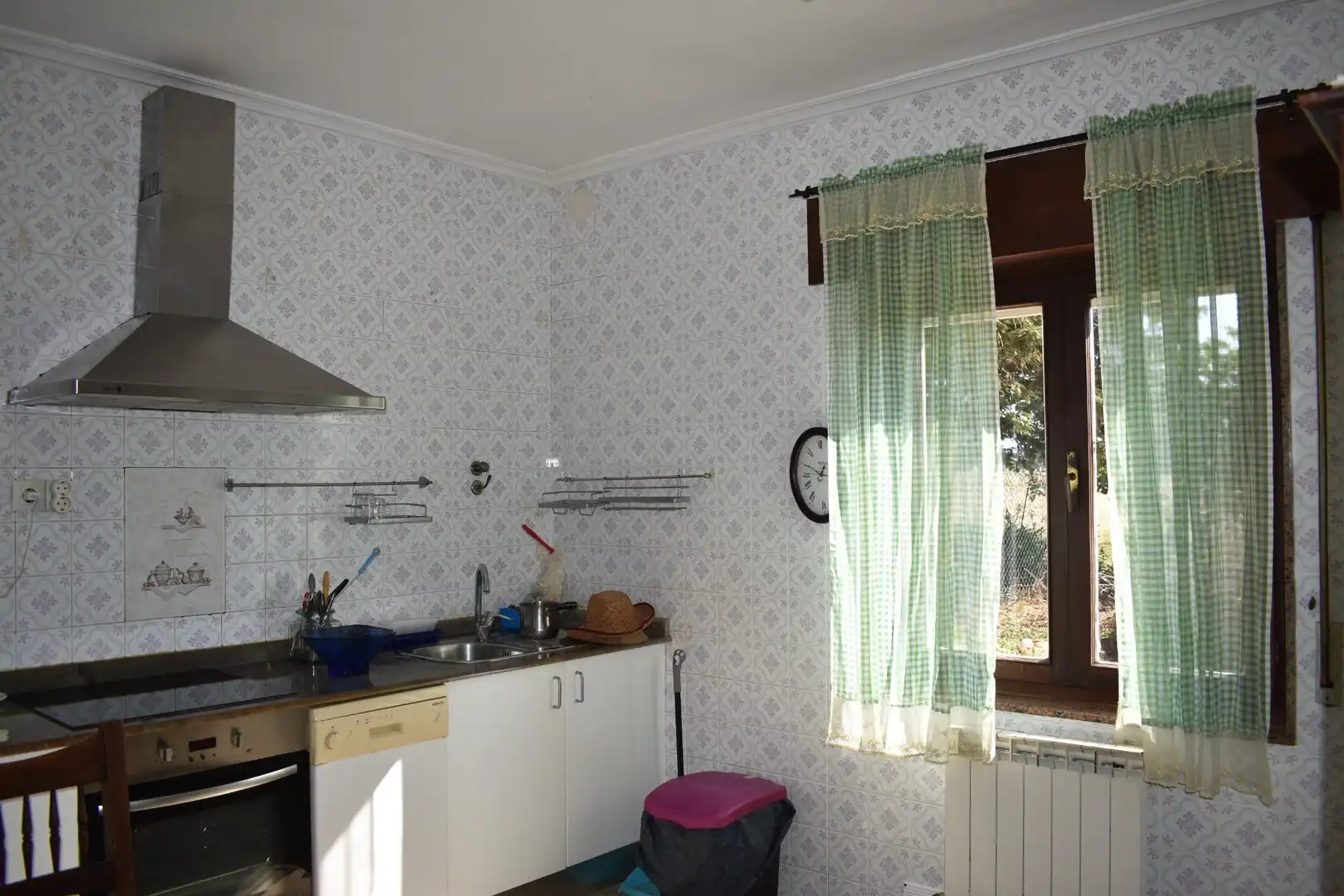 Küche von Residential zum Verkauf in Miengo