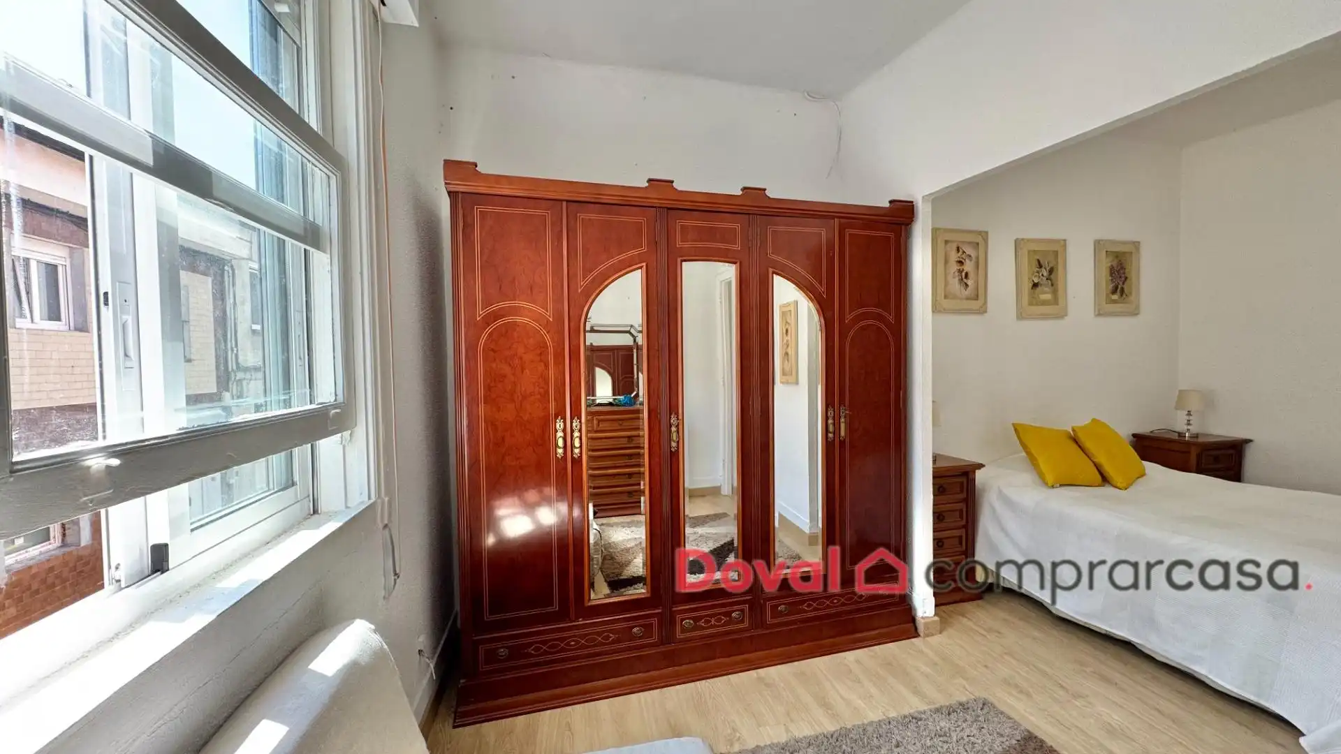Habitación de Piso en venta en Vigo  con Calefacción