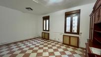 Living room of Flat for sale in  Granada Capital