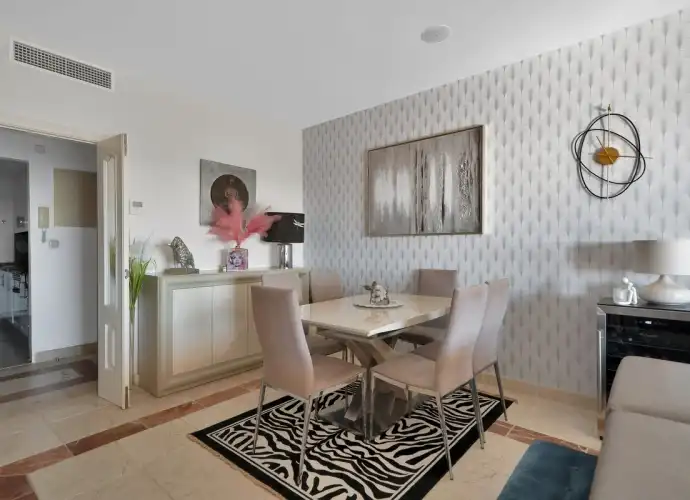 Apartamento con piscina en venta en Calle Pico Alcazaba 21, imagen 6