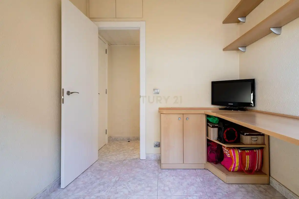 Apartament en venda en Sant Joan Despí amb Aire condicionat