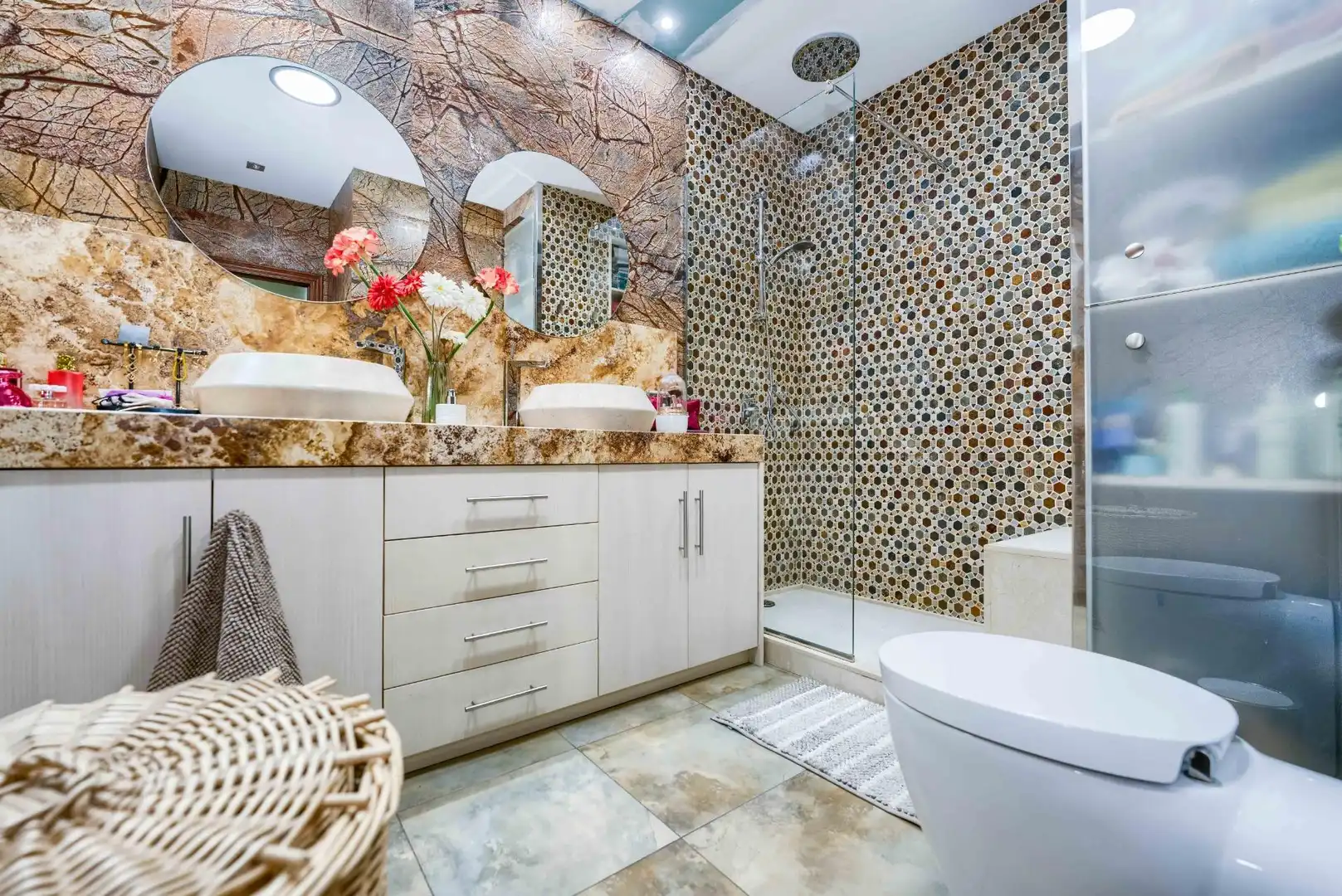Baño de Casa o chalet en venta en Bormujos con Aire acondicionado, Terraza y Trastero