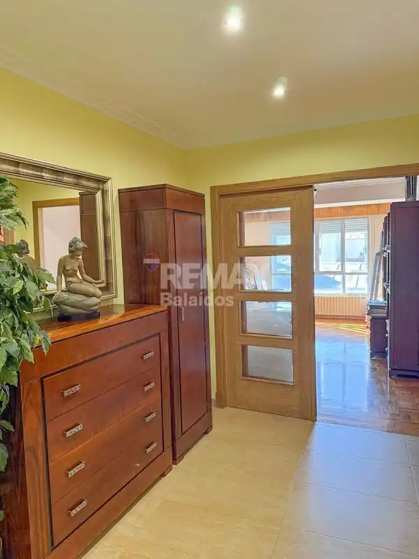 Piso en venta en Vilagarcía de Arousa con Calefacción, Parquet y Terraza