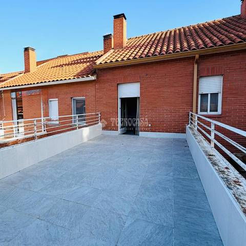 Casa adosada en Venta en San Benito - Soledad - Hispanidad