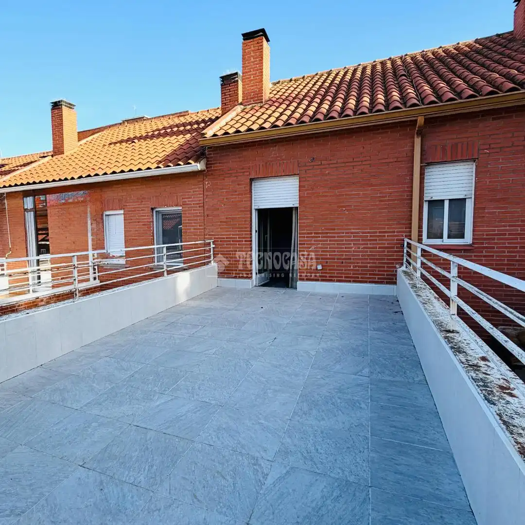 Terrace of Detached homes for sale in Ciempozuelos  with Air Conditioner, Terrace and Balcony