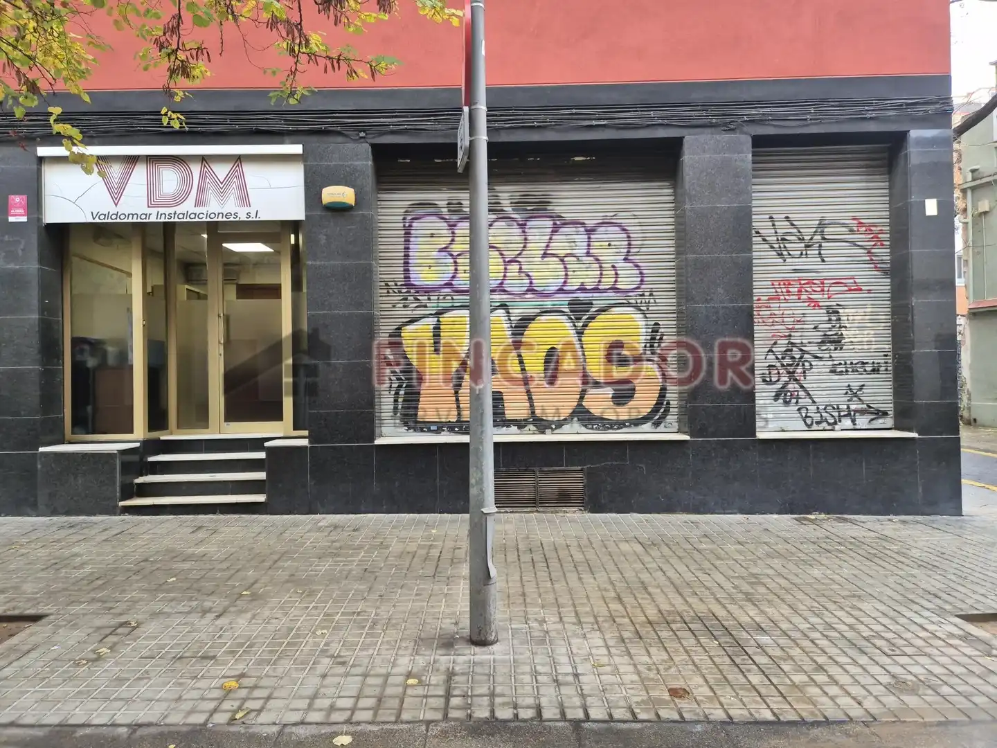 Vista exterior de Local en venta en Barcelona con Aire acondicionado, Calefacción y Amueblado