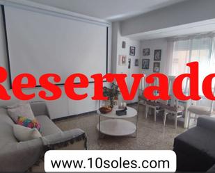 Vista exterior de Pis en venda en Orihuela amb Terrassa