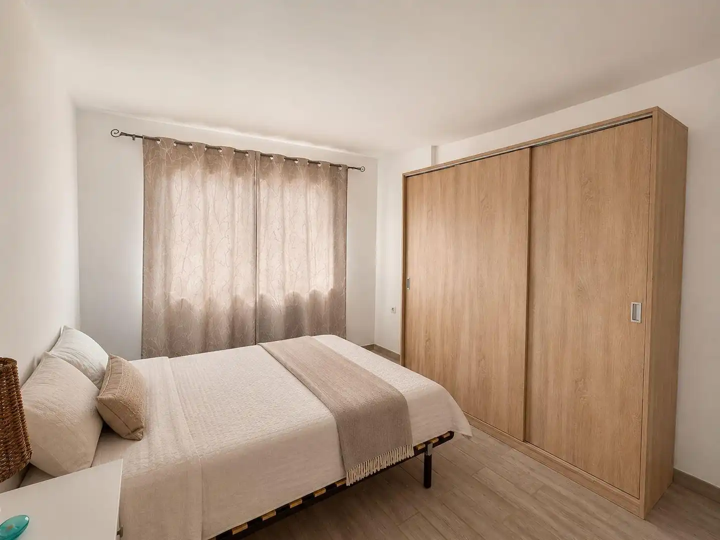 Dormitori de Apartament en venda en La Oliva amb Moblat i Alarma