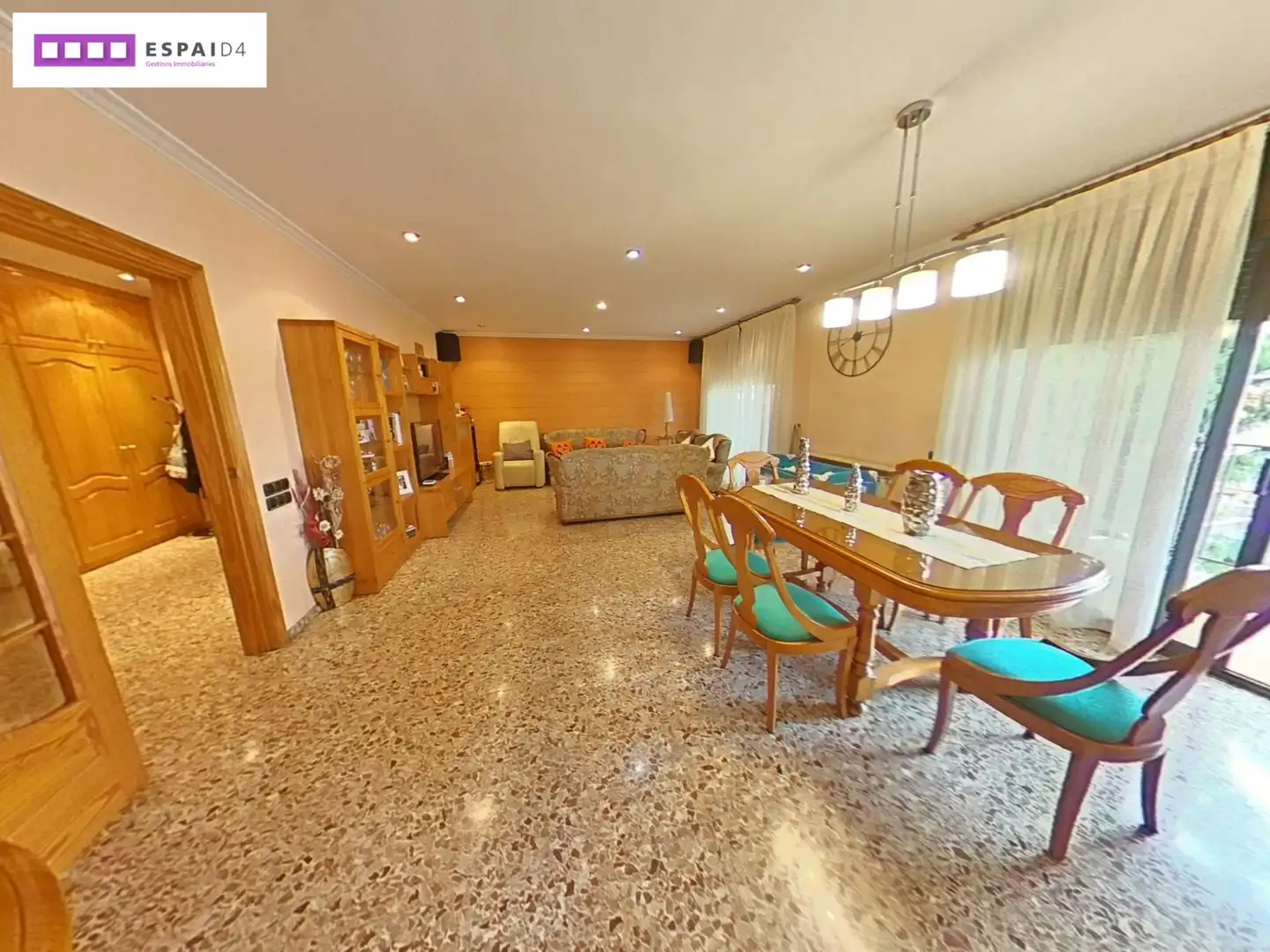 Casa o xalet en venda en Cerdanyola del Vallès amb Aire condicionat, Calefacció i Jardí privat