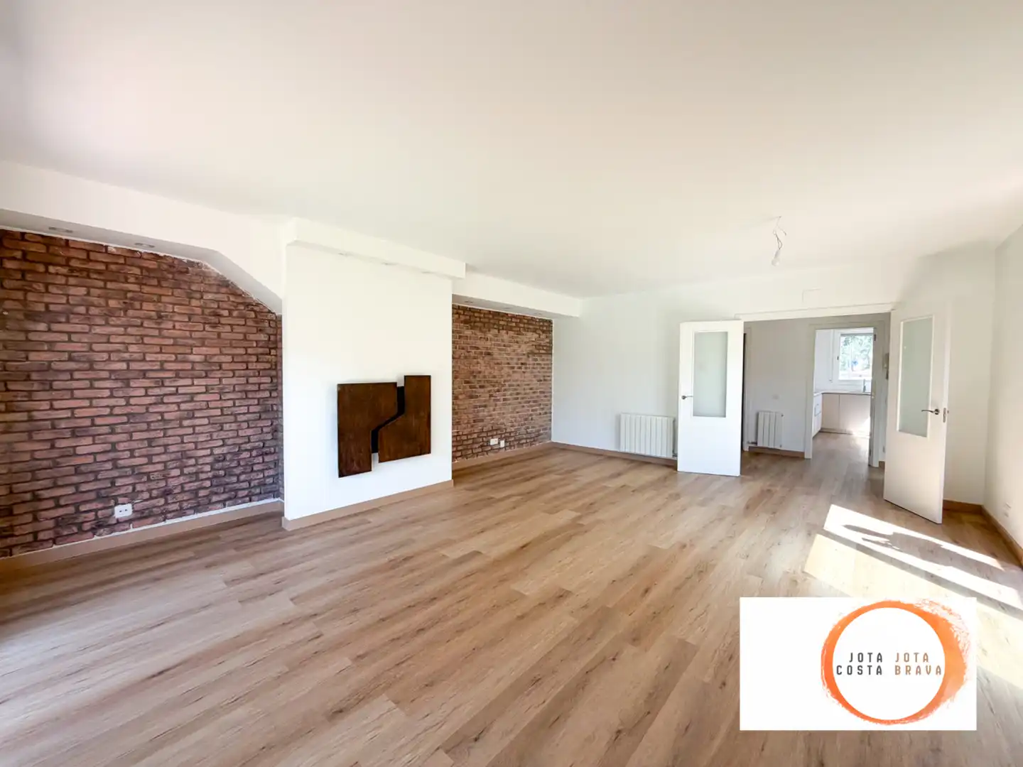 Wohnzimmer von Einfamilien-Reihenhaus zum Verkauf in Tordera mit Heizung, Privatgarten und Parkett