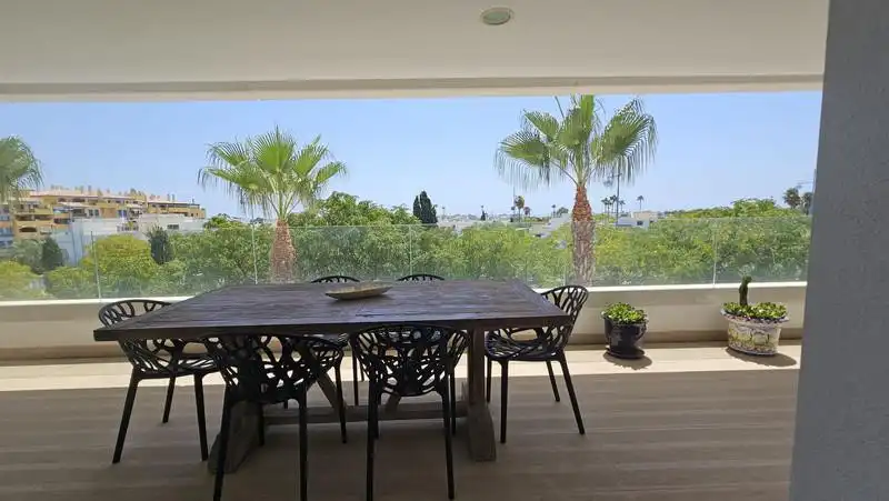 Terraza de Apartamento de alquiler en Marbella con Aire acondicionado, Calefacción y Terraza