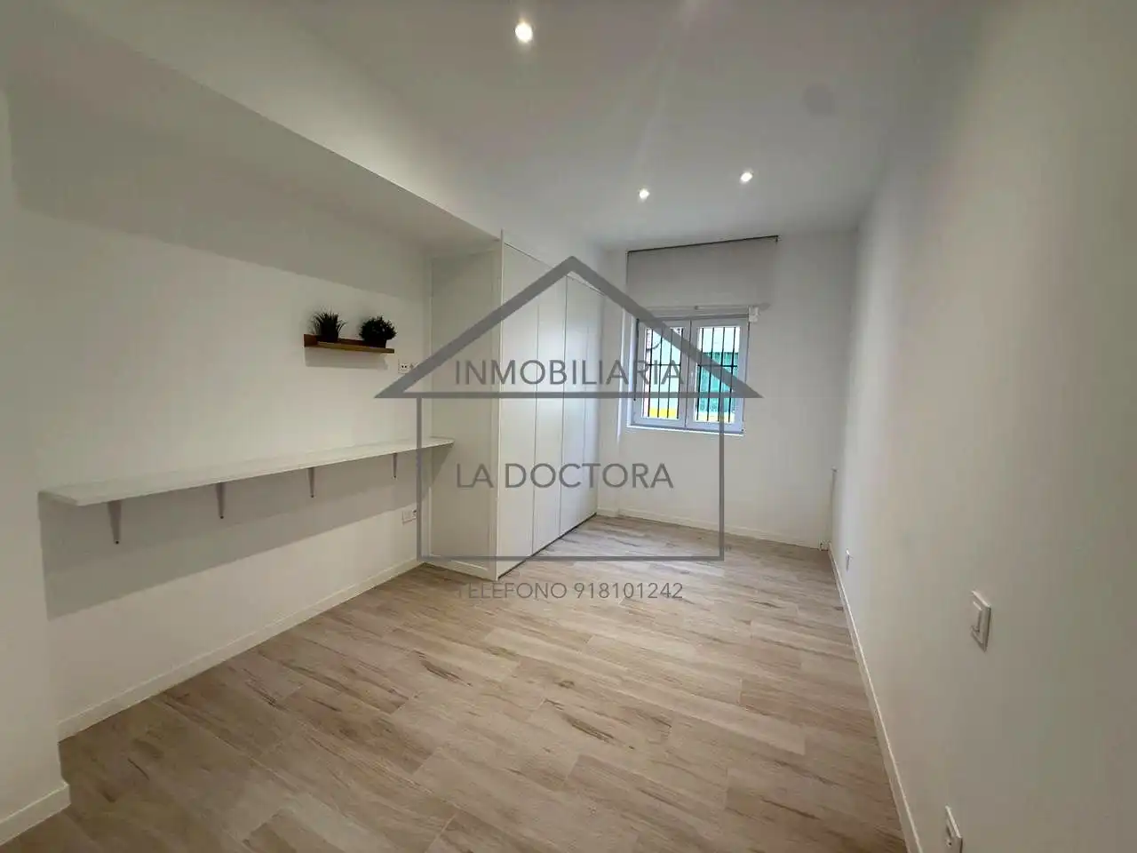 Local comercial de lloguer a Calle de San Roque, imagen 4