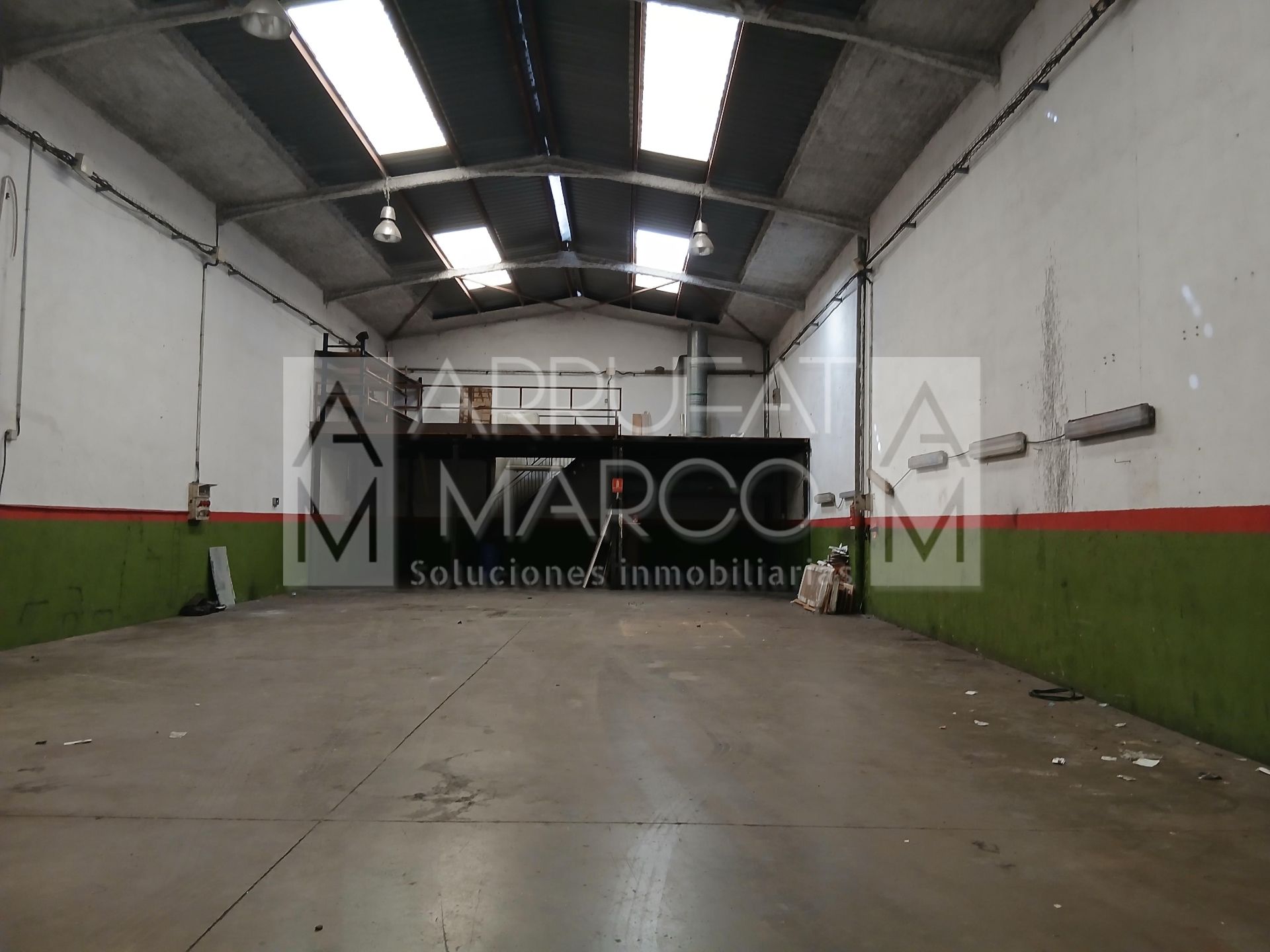 Vista exterior de Nau industrial de lloguer en Vila-real