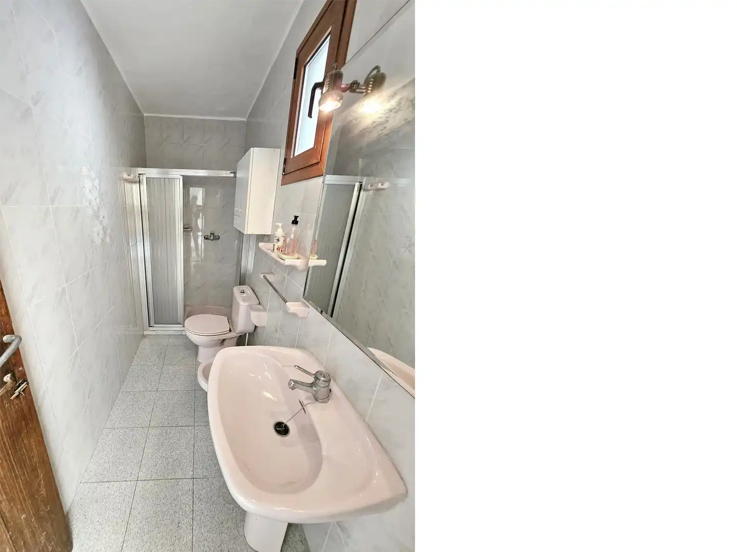 Bathroom of Houses for sale in Oropesa del Mar / Orpesa  with Heating, Terrace and Storage room
