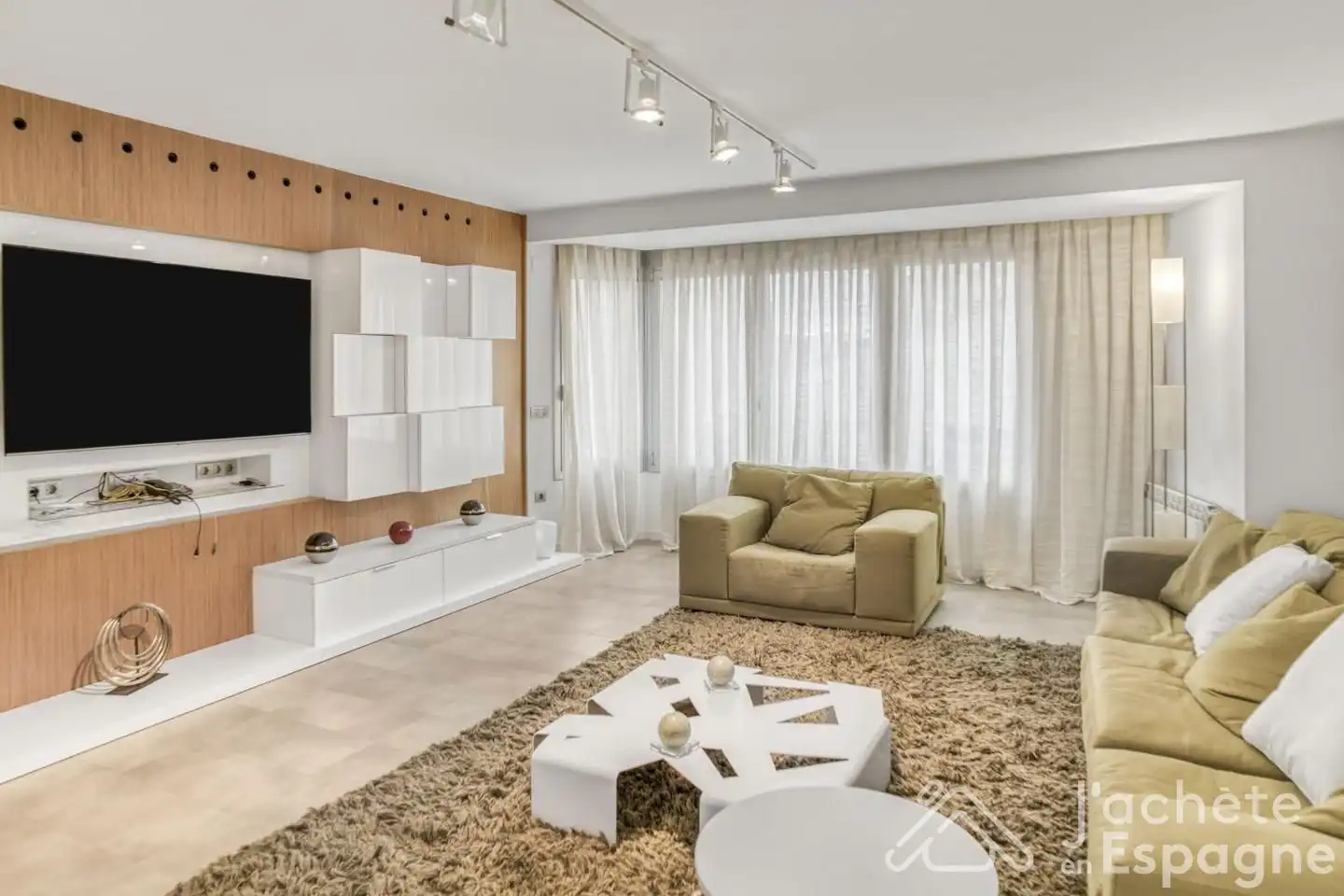 Casa con terraza en venta en calle Vinaros, imagen 3