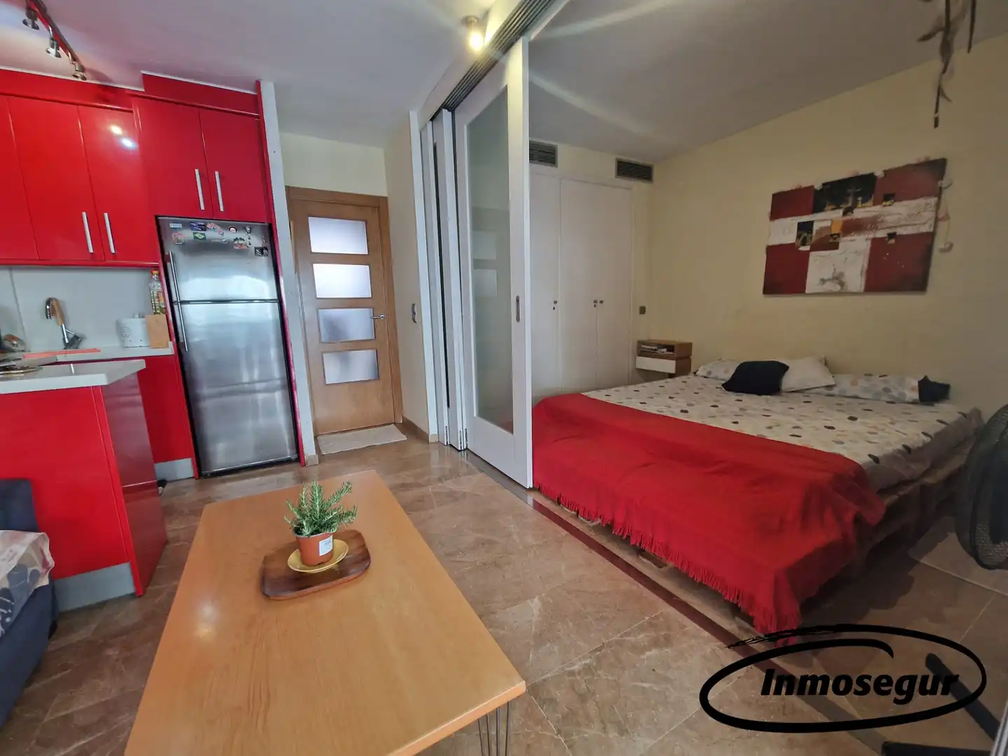 Schlafzimmer von Wohnungen zum Verkauf in Salou mit Klimaanlage, Heizung und Terrasse