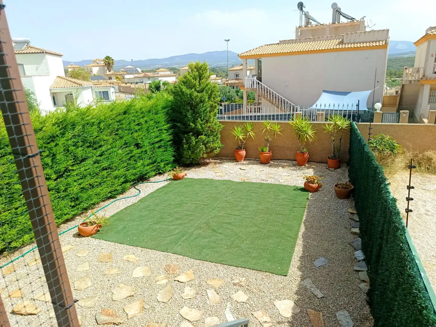 Terrassa de Casa adosada en venda en Castalla amb Jardí privat, Terrassa i Moblat
