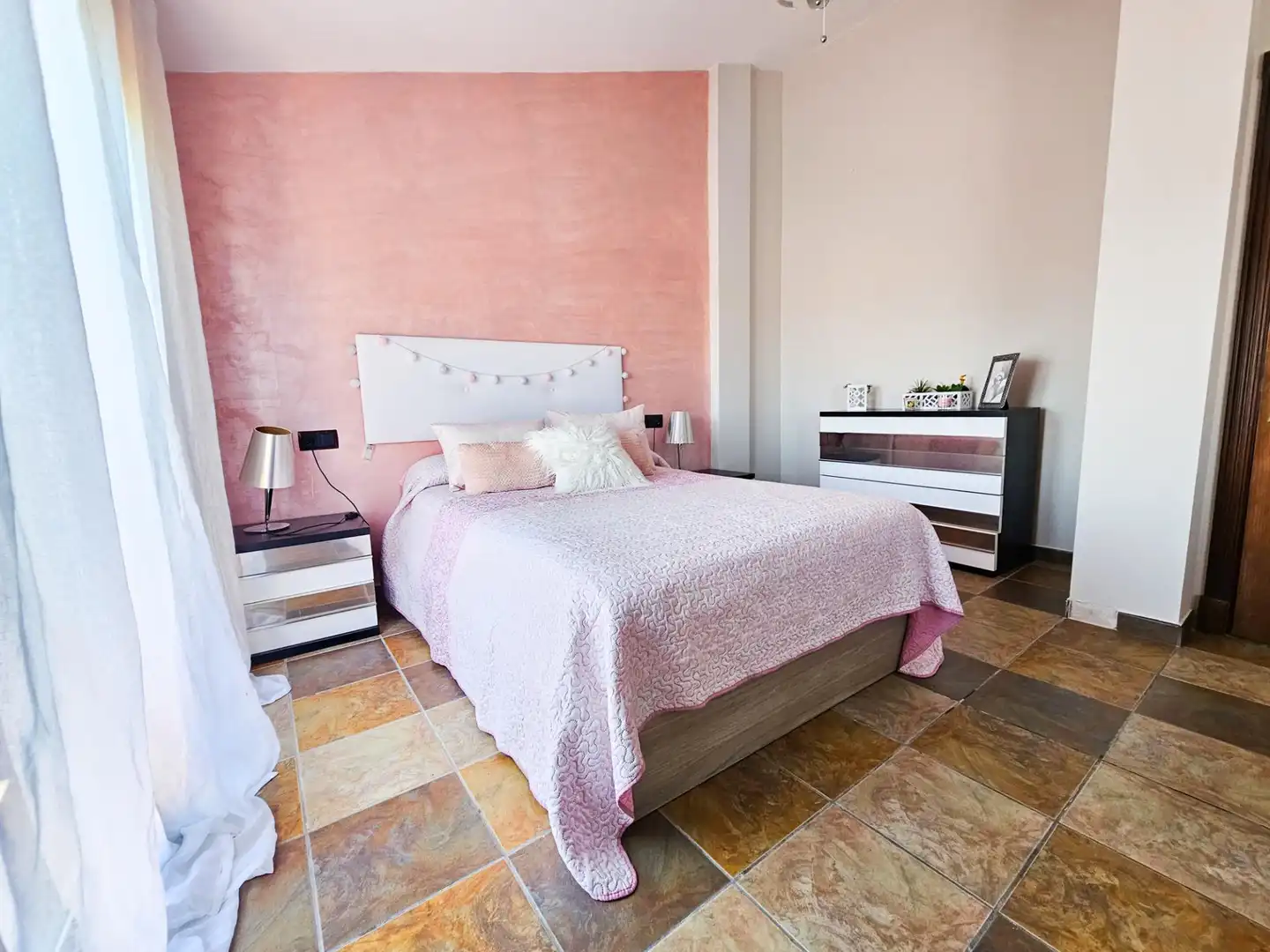 Habitación de Casa o chalet en venta en La Guardia de Jaén con Aire acondicionado, Calefacción y Jardín privado