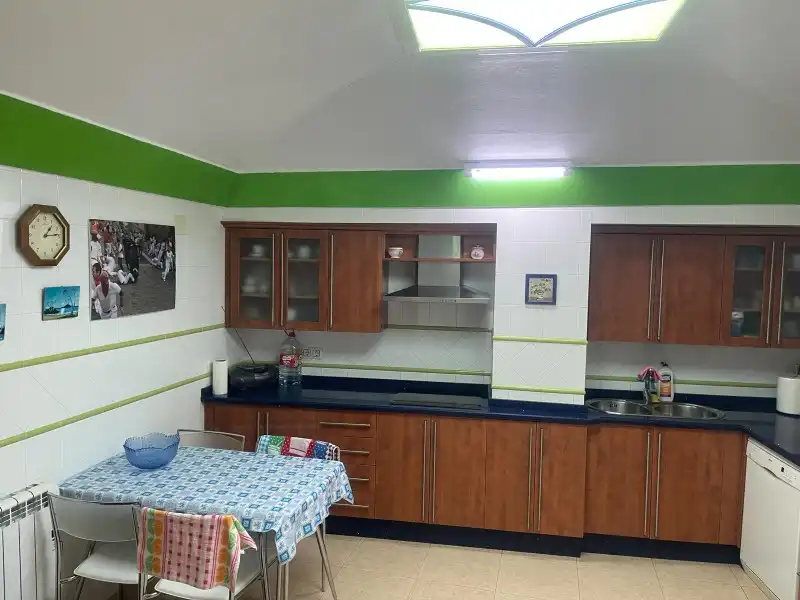 Kitchen of Houses for sale in Fuente de Cantos  with Air Conditioner, Heating and Terrace