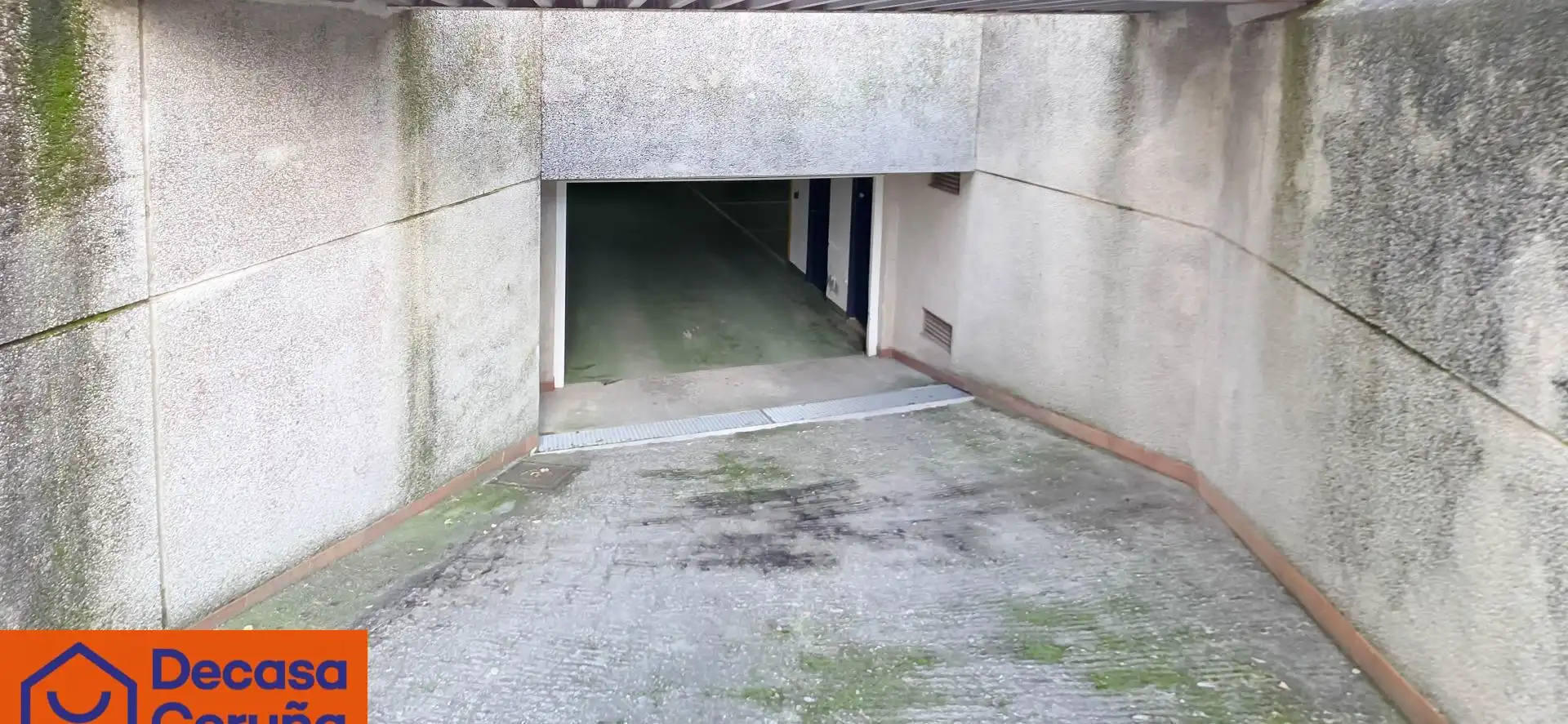 Parking de Piso en venta en Sanxenxo con Calefacción, Terraza y Trastero