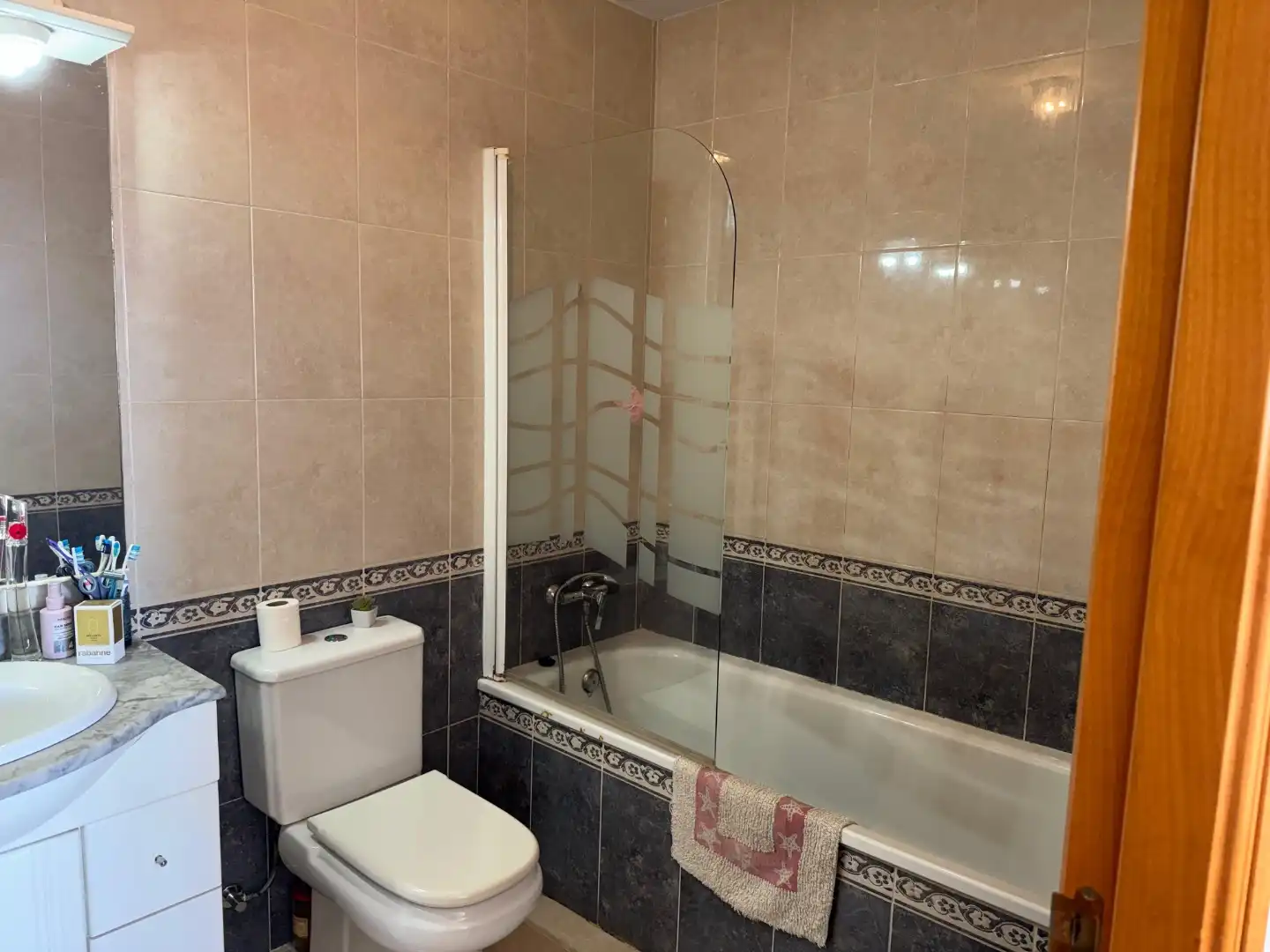 Bathroom of Houses for sale in El Vendrell  with Air Conditioner and Terrace
