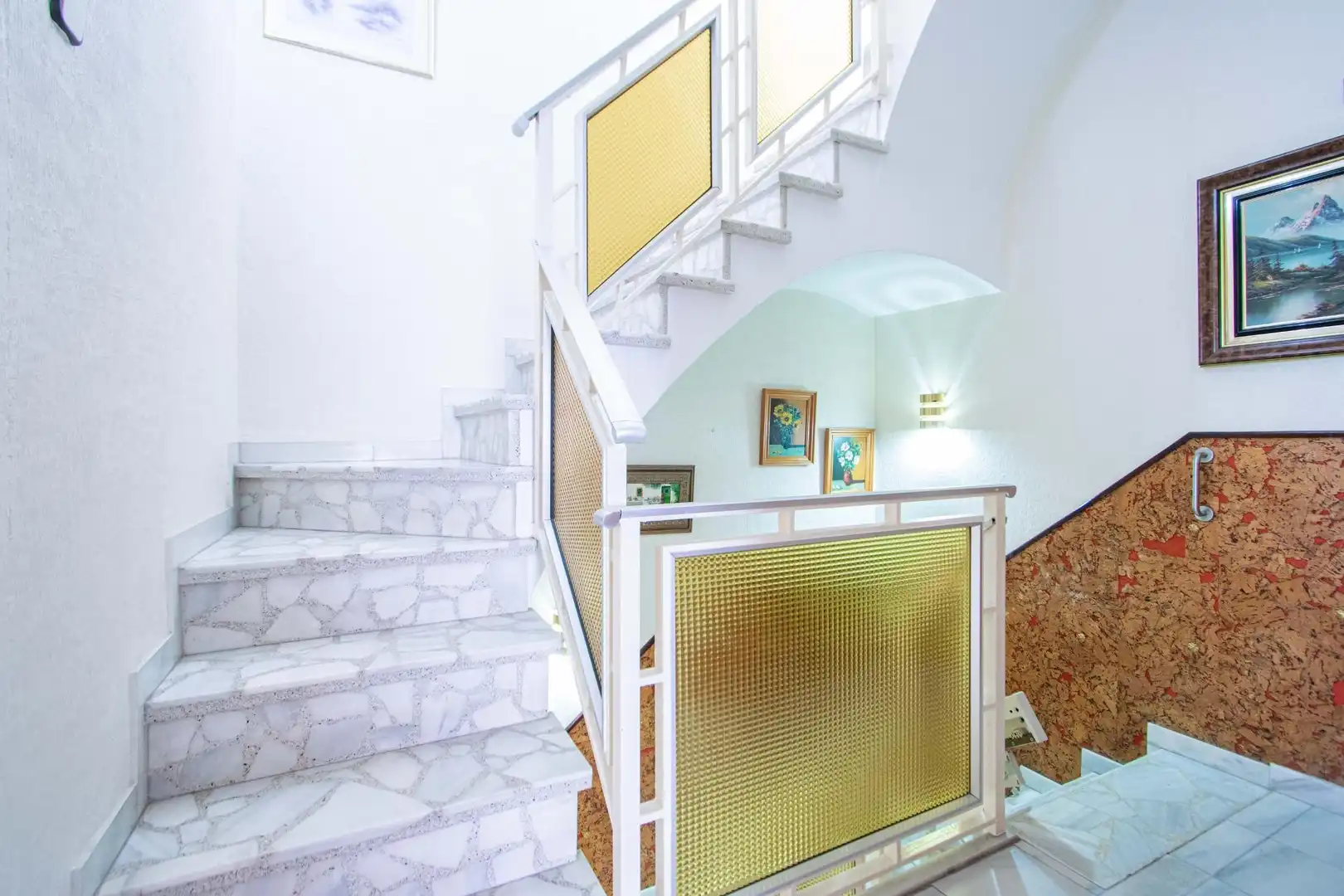 Haus oder Chalet zum Verkauf in Sevilla mit Klimaanlage, Terrasse und Abstellraum