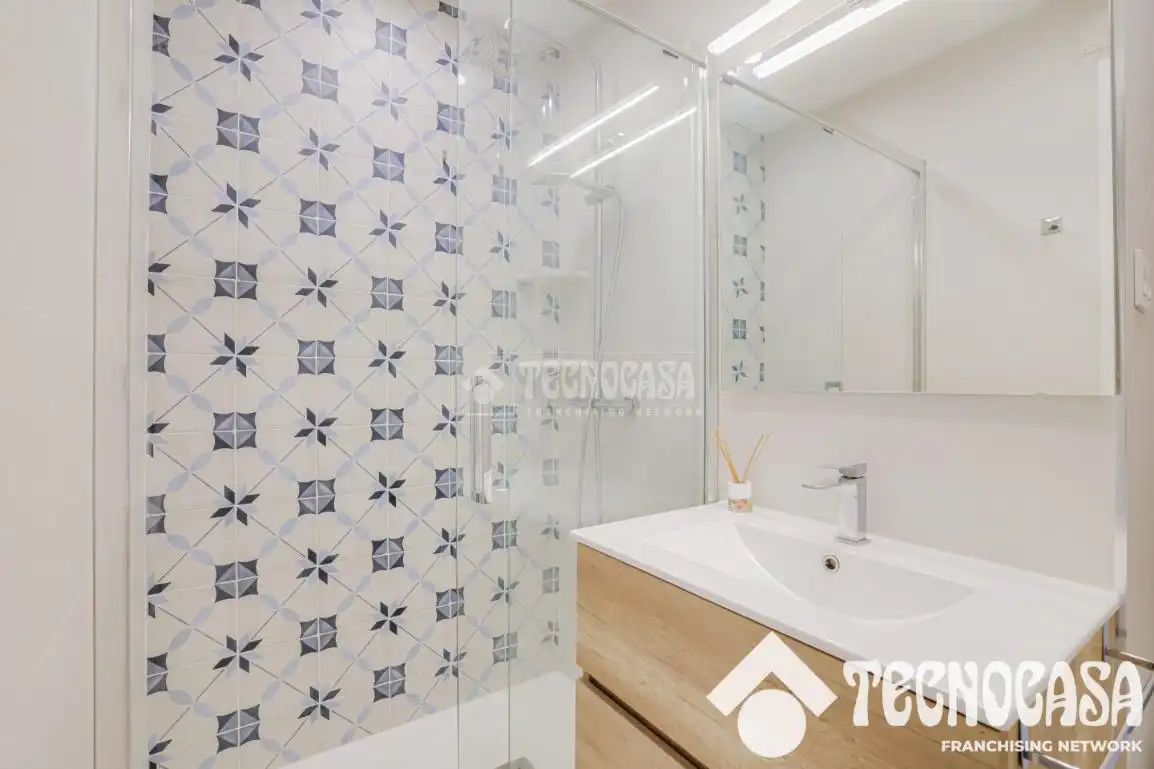 Baño de Piso en venta en Barcelona con Aire acondicionado, Calefacción y Parquet