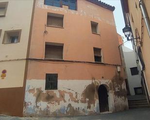 Vista exterior de Casa adosada en venda en Caspe amb Terrassa