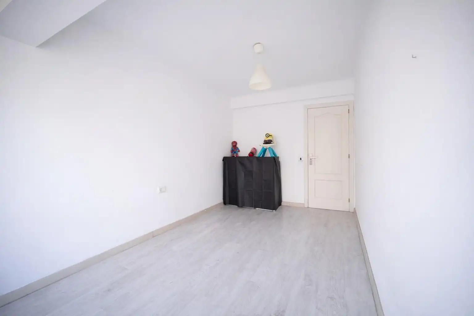 Schlafzimmer von Wohnungen zum Verkauf in  Palma de Mallorca mit Klimaanlage, Privatgarten und Parkett