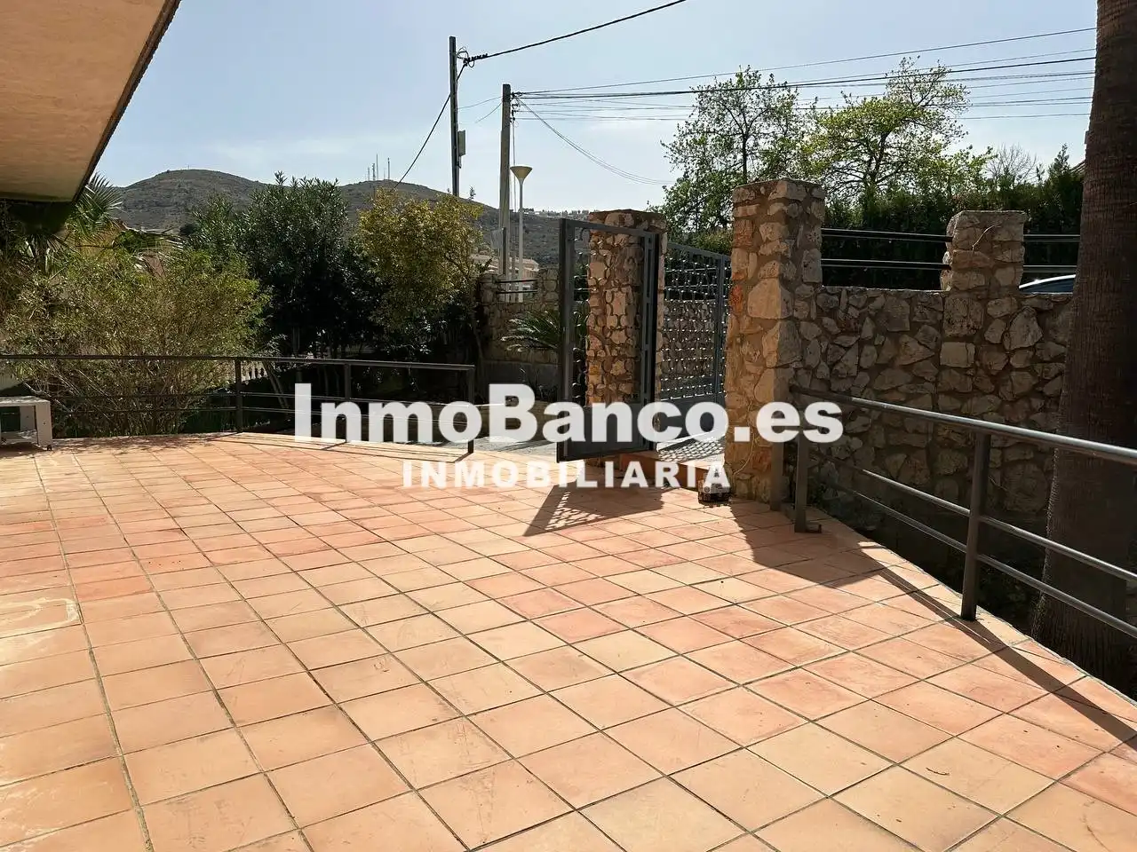Vista exterior de Casa o chalet de alquiler en Chiva con Aire acondicionado, Calefacción y Jardín privado