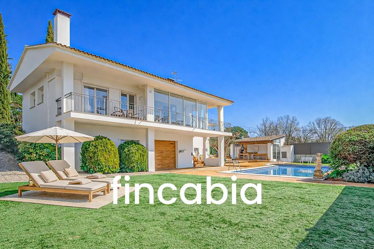 Vista exterior de Casa o xalet en venda en Santa Coloma de Farners amb Aire condicionat, Calefacció i Jardí privat