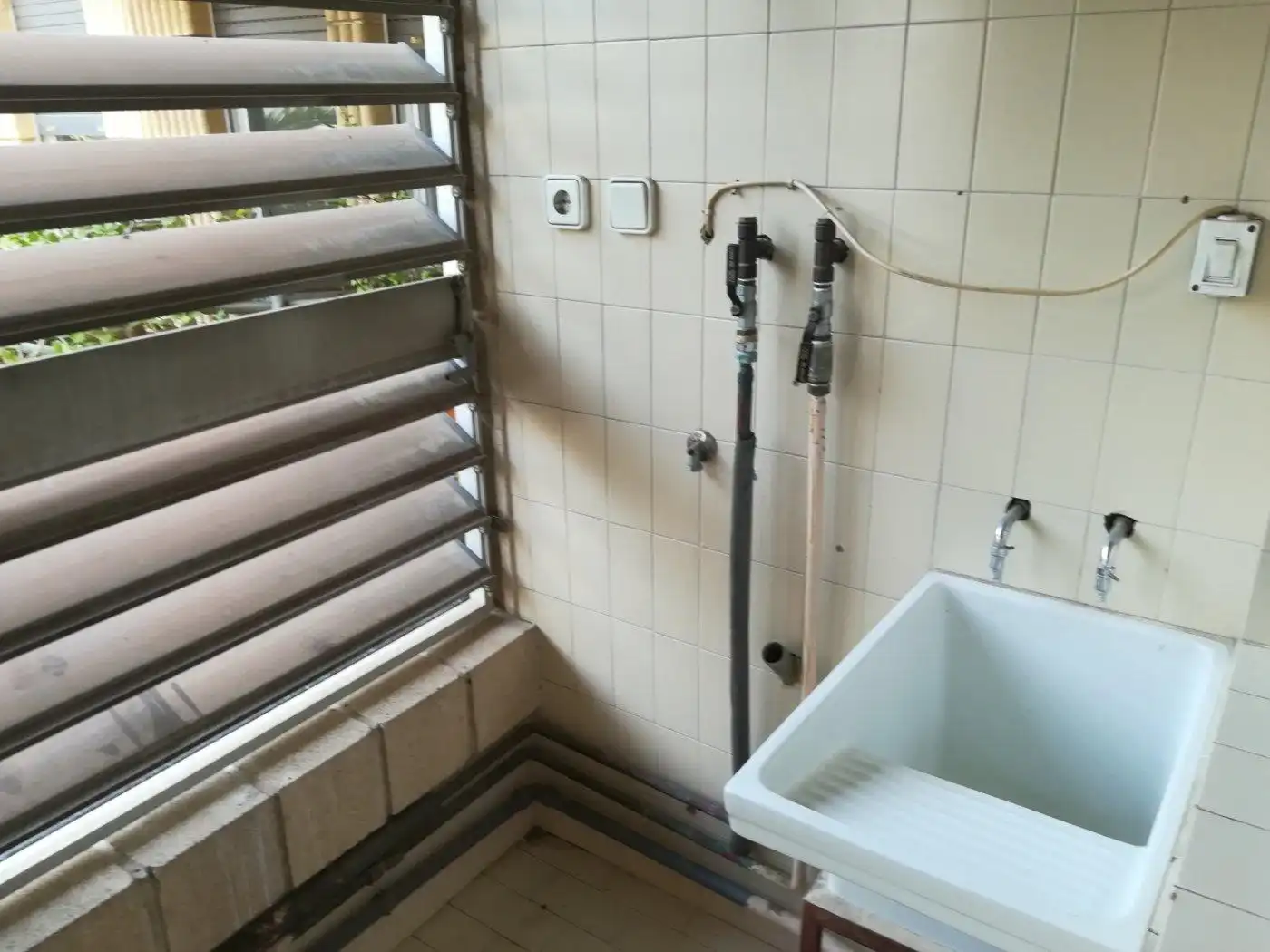 Baño de Piso en venta en Elche / Elx con Calefacción, Jardín privado y Parquet