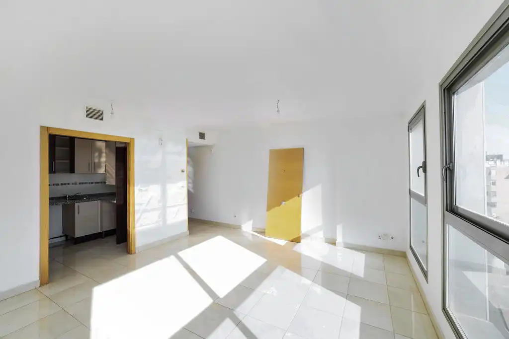 Piso en venta en Alicante / Alacant con Piscina