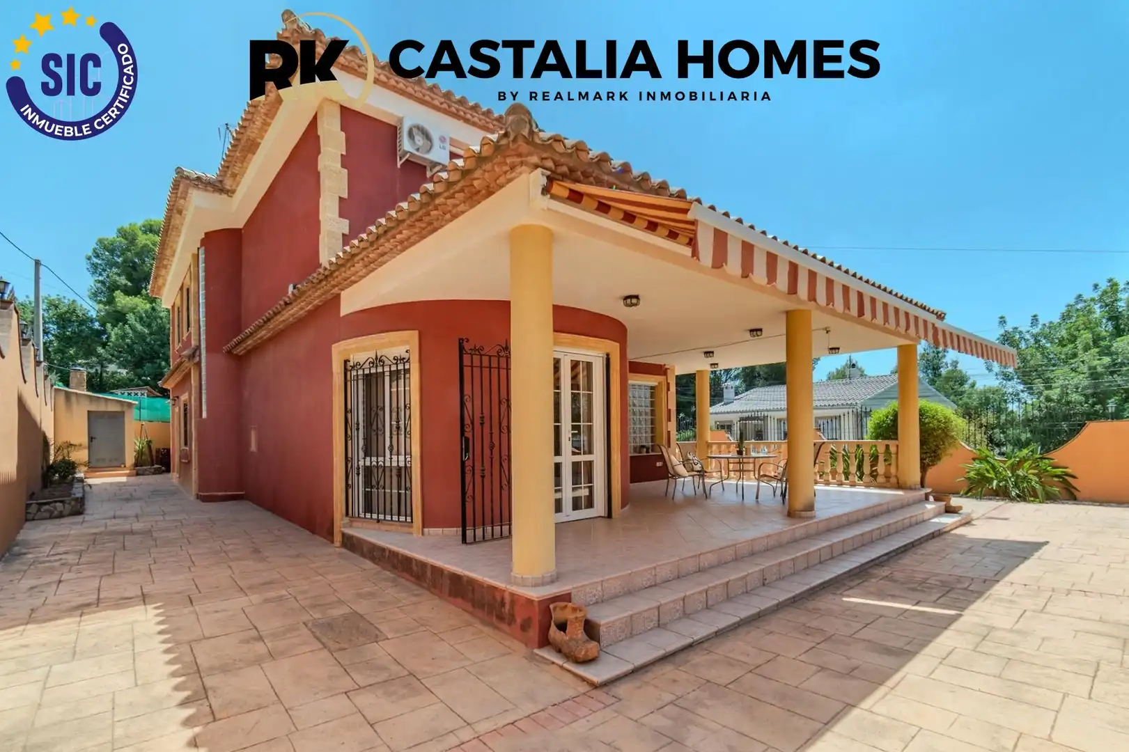 Vista exterior de Casa o xalet en venda en Borriol amb Aire condicionat, Calefacció i Jardí privat