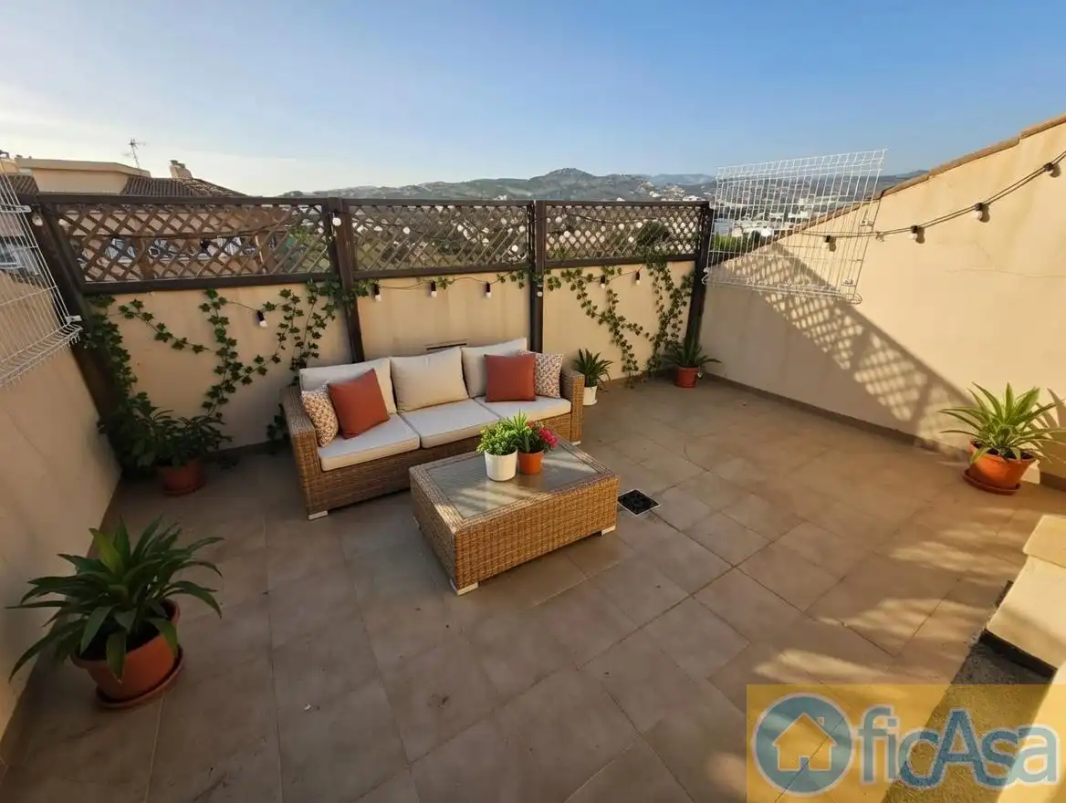 Terraza de Ático en venta en Castellón de la Plana / Castelló de la Plana con Aire acondicionado, Calefacción y Terraza