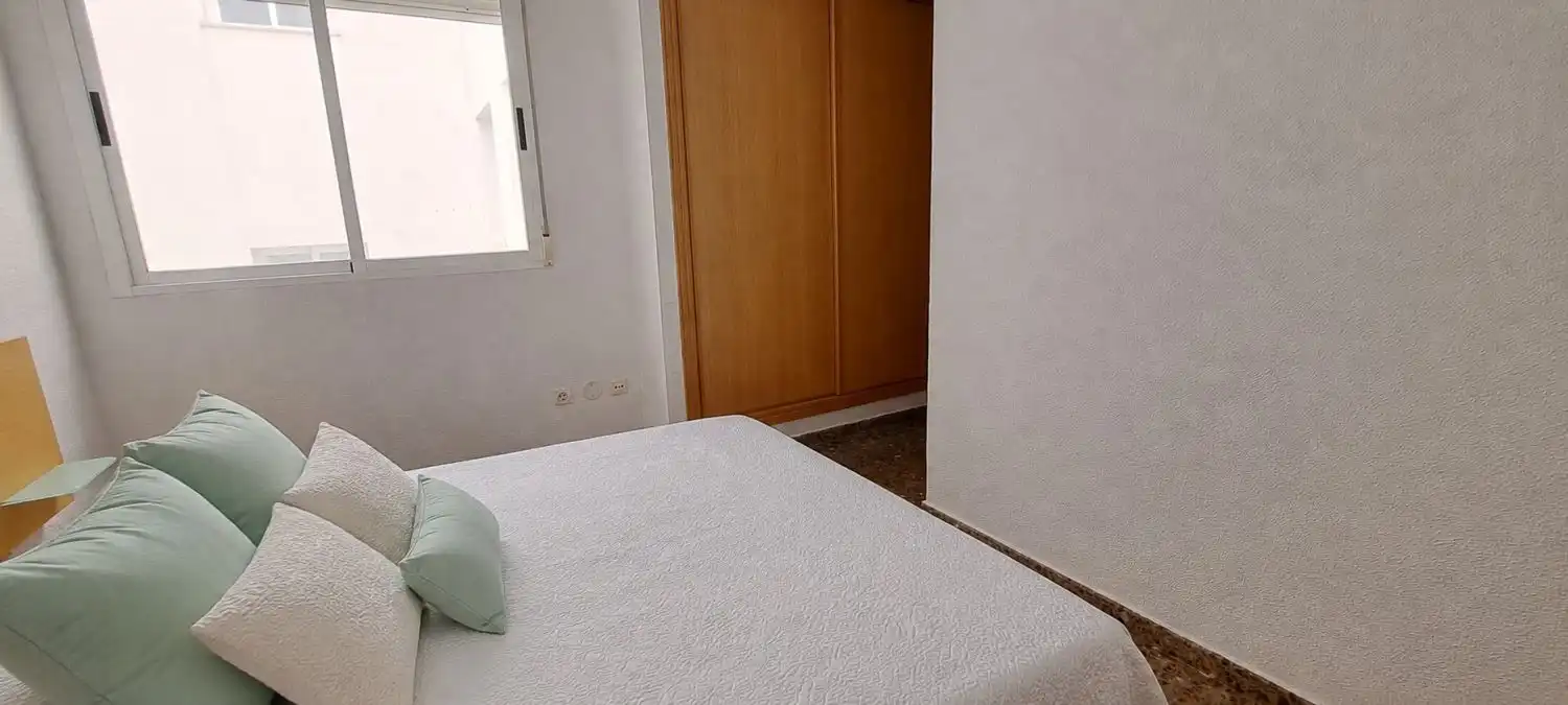 Dormitori de Pis en venda en Castellón de la Plana / Castelló de la Plana amb Aire condicionat, Traster i Balcó