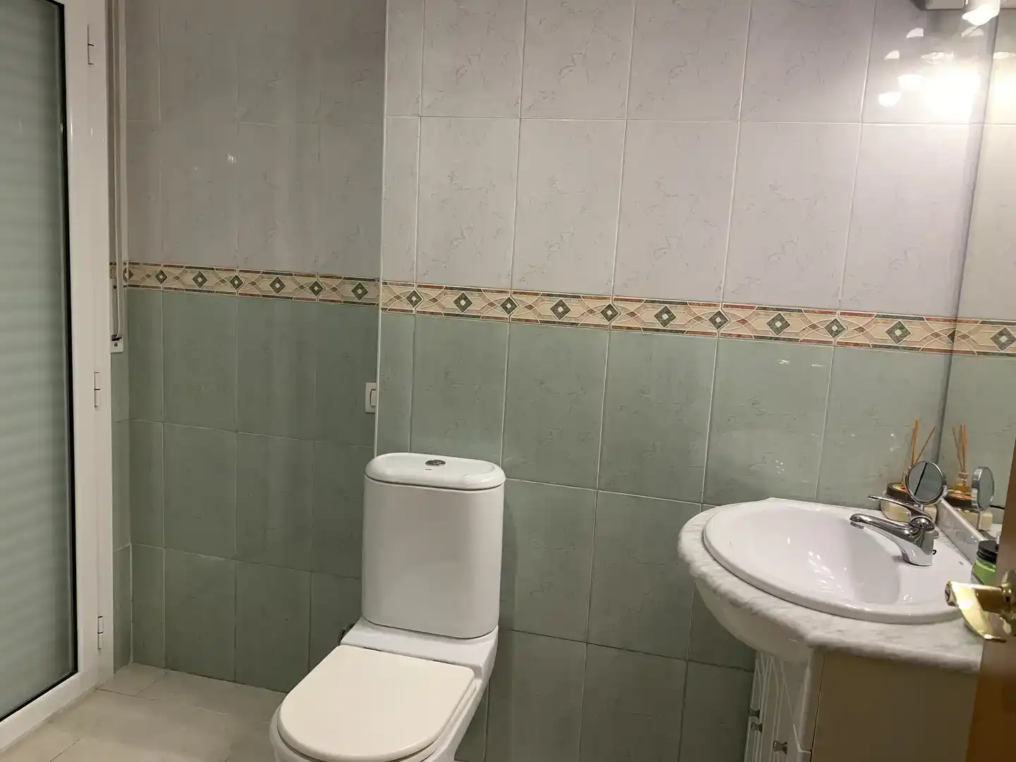 Bathroom of Flat for sale in Rubí