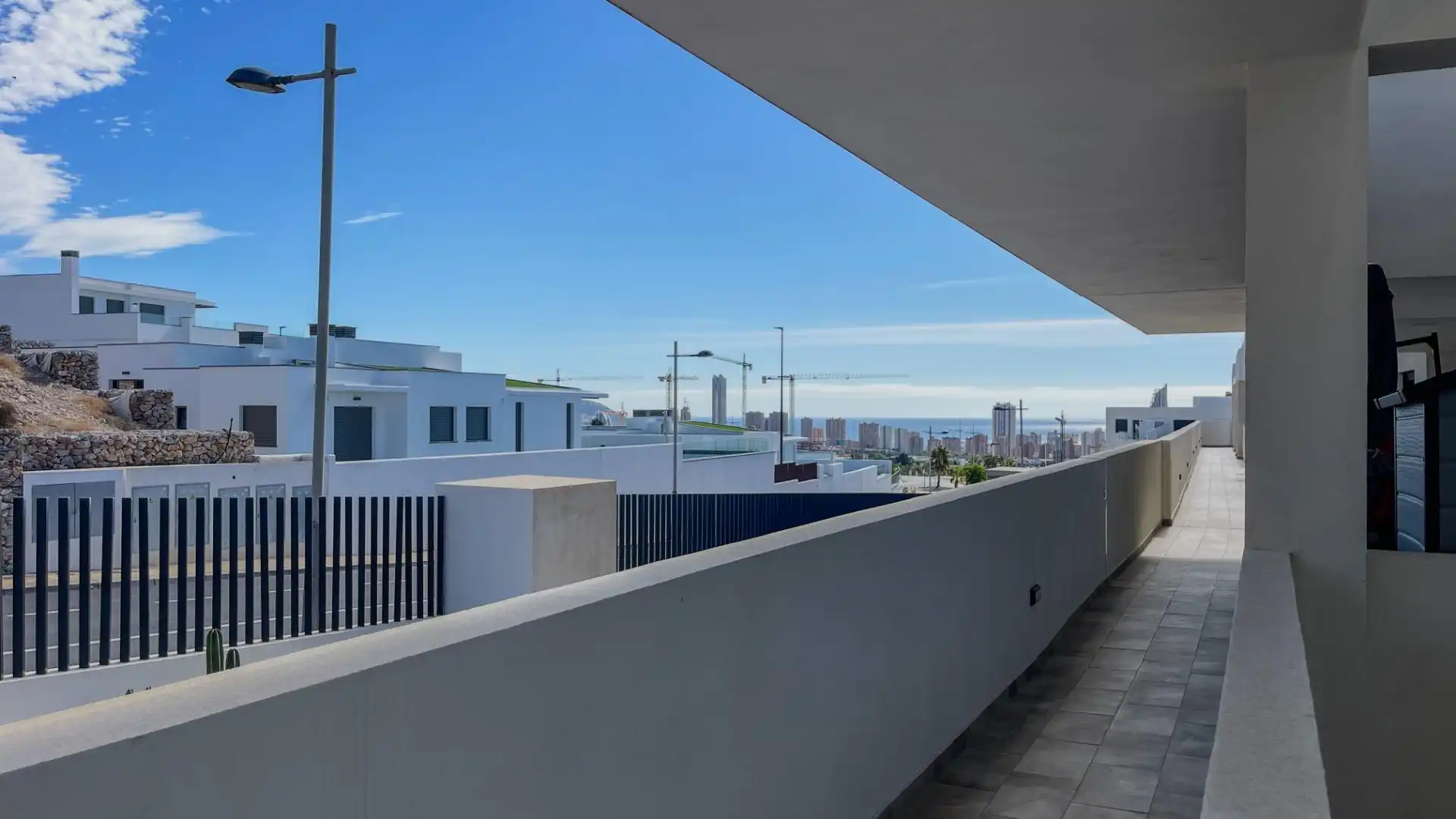 Terrasse von Dachboden zum Verkauf in Finestrat mit Klimaanlage, Terrasse und Möbliert