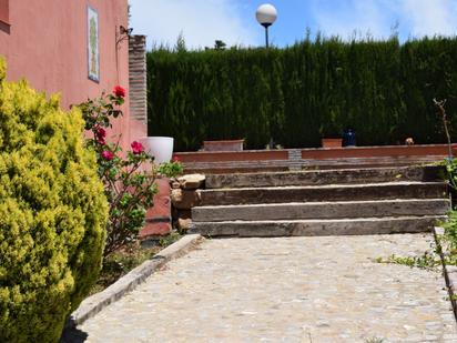 Jardí de Casa o xalet en venda en Manilva amb Aire condicionat, Terrassa i Piscina