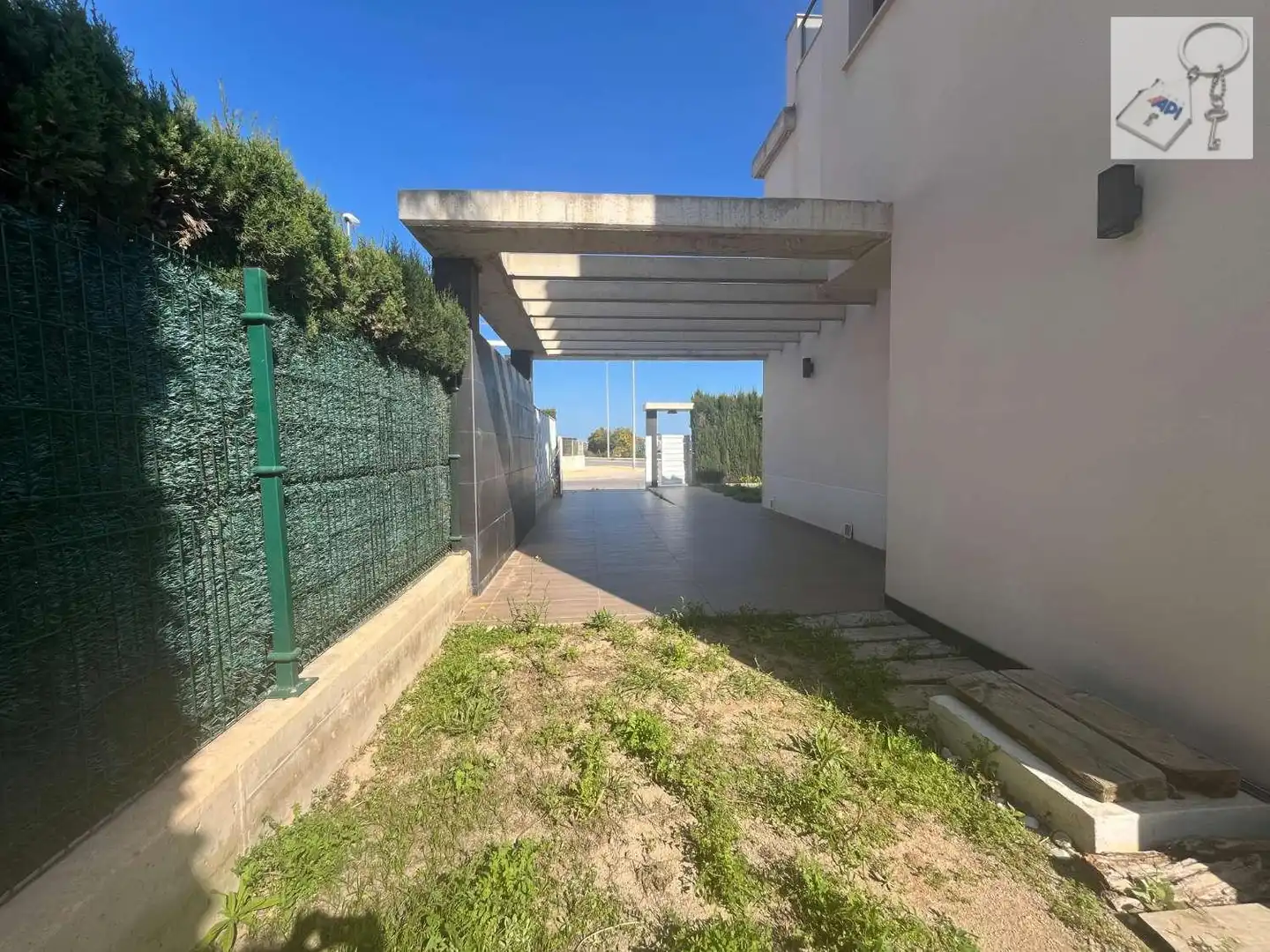Vista exterior de Casa o chalet en venta en Orihuela con Aire acondicionado, Terraza y Piscina