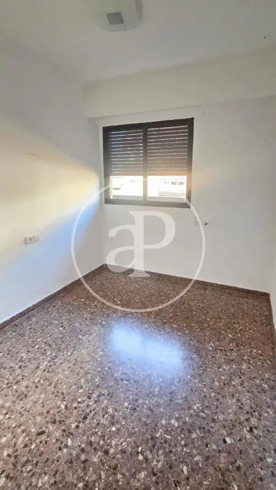 Habitación de Ático en venta en Picassent con Aire acondicionado, Calefacción y Jardín privado